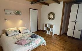 Maisonnette secteur Monastère De Brou proche Centre
